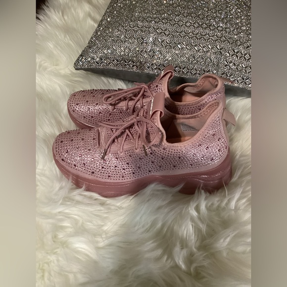 Bebe pink shoes size 10 - Picture 2 of 10